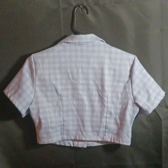 Light blue plaid cropped shirt - Picture 3 of 3